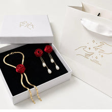 Load image into Gallery viewer, Luxe Treasures rose jewelry set with pearl drop earrings and gold necklace displayed on a white background.